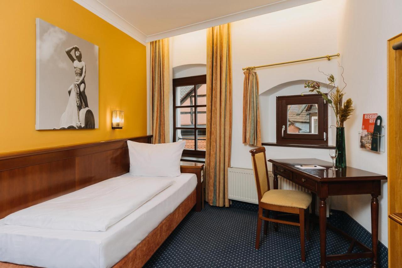 Altstadthotel Arch Ρέγκενσμπουργκ Εξωτερικό φωτογραφία